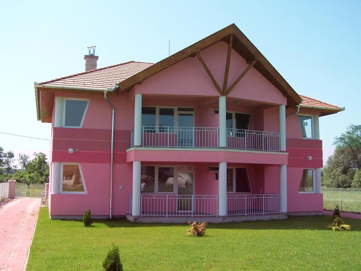 Liget Apartmanház Kehidakustány Exterior foto